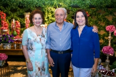 Norma, Humberto e Denise Bezerra