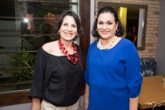 Cláudia Campos e Miriam Holanda