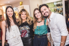 Giovanna Silveira, Raquel Xavier, Gisela Franck e Vinícius Machado