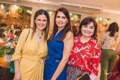Niedja Bezerra, Lorena Pouchain e Chris Leite