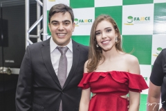 Tiago Pinho e Ana Paula Lanza