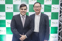 Tiago Pinho e Dong Ho Kim