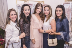 Ana Paula Aragão, Melina Araújo, Giovanna Gripp Esteves, Luciana Rola e Priscila Leal