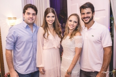 Felipe Esteves, Giovanna Gripp Esteves, Nathalia e Márcio Petrone