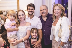 Márcio Filho, Nathalia, Márcio, Manoela, Carlos e Lana Petrone