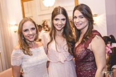 Nathalia Petrone, Giovanna Gripp Esteves e Talita Pinheiro