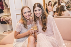 Nathalia Petrone e Giovanna Gripp Esteves
