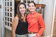 Bia Cals e Emanuelle Milfont
