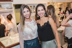 Carol Philomeno e Bia Cals