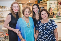 Mari Martini, Beatriz Philomeno, Bia Cals e Júlia Philomeno