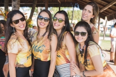 Paula Caos, Ariane Bastista, Carol Feitosa, Lara Carvalho e Maiara Andrade