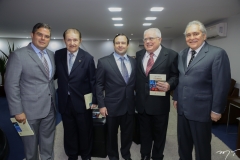 Edson Queiroz Neto, Mauro Benevides, Igor Queiroz Barroso, Gonzaga Mota e Luiz Pontes