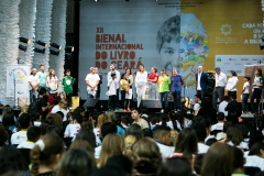 ONELIA NA BIENAL DO LIVRO