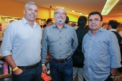 Lucas Feriance, Giovana Aguiar e Henrique Braga