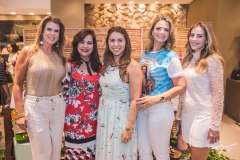 Alexandra Pinto, Martinha Assunção, Nabirra Acário, Taís Pinto e Isabel Brasil