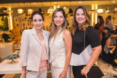 Bruna Pontes, Natália Magalhães e Manuela Vieira