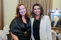Aline Félix Barroso e Márcia Travessoni