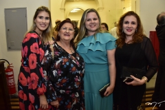 Uana Soares, Maria, Camila e Patricia Leitão