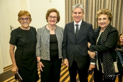 Gisela Costa, Regina Fiuza, Padua Lopes e Fernanda Quindere