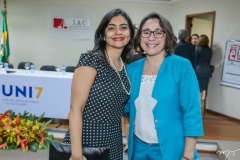 Katherine Mihaliuc e Helena Sampaio