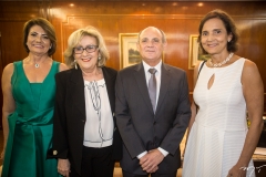Neide Pontes, Socorro França, Gladyson Pontes e Izolda Cela