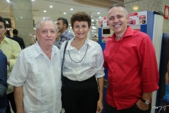 Benedito e Márcia Bezerril e Evaldo Lima
