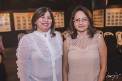 Rosângela Menezes e Silvaneide Santos