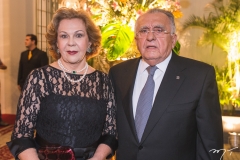 Auxiliadora Mendonça e João Carlos Paes Mendonça
