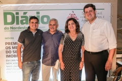 Leonardo, Emanuel e Conceição Capistrano e Rafael Rodrigues