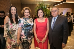 Patrícia Studart, Auxiliadora Paes Mendonça, Ana Studart e João Carlos Paes Mendonça