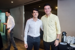 Vitor Barros e Fernando Hélio