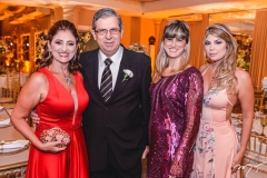 Margarida Cavalcante, Joaguim Ezidio, Carolina e Beatriz Torres de Melo