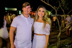 Marcos Vinícius e Isadora Bezerra