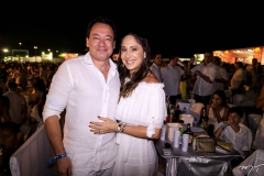 Pedro Neto e Larissa Coelho