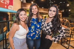 Fernanda Monteiro, Karine Ferreira e Lara de Deus
