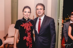 Onélia Leite e Camilo Santana