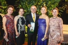 Paula Frota, Regina e Huygens Garcia, Lenise Rocha e Renata Jereissati