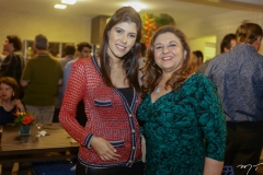 Flávia e Jacqueline Simões