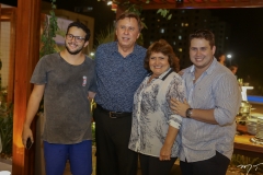 Igor Barbosa, José Simões, Mariane e Thiago Barbosa