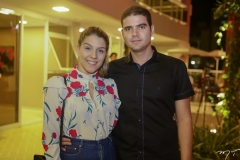 Lia Freitas e Régis Bezerra