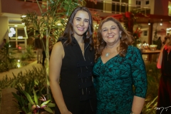 Vivian Barbosa e Jacqueline Simões