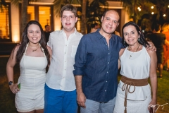 Manoela, Guilherme, Valmir e Arlene Fialho