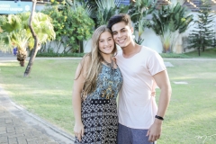 Rebeca Dias e Vitor Coelho