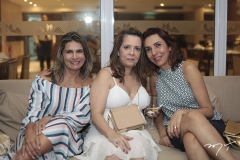 Cristiane Fraga, Adelaide Coelho e Luciana Pequeno