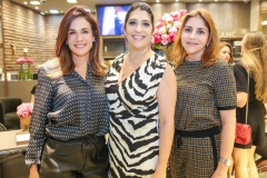 Ana Virgínia Martins, Elisa Oliveira e Cris Farias