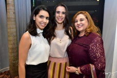 Carla Laprovitera, Mariana Brasil e Jacqueline Simões