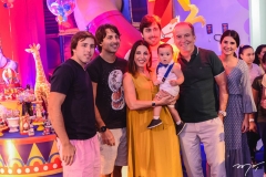 Rodrigo Marcelo, Rafael, Luciana, Bento, Binho e Isabela Bezerra