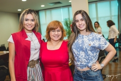 Isabelle Santos, Cynara Macedo e Brenda Vinne