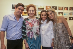 Márcio, Norma, Márcia e Amanda Távora