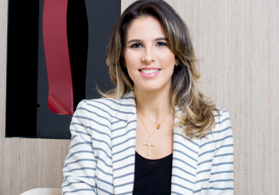 Marília Fiuza estreia no Caderno Gente, do Diário do Nordeste